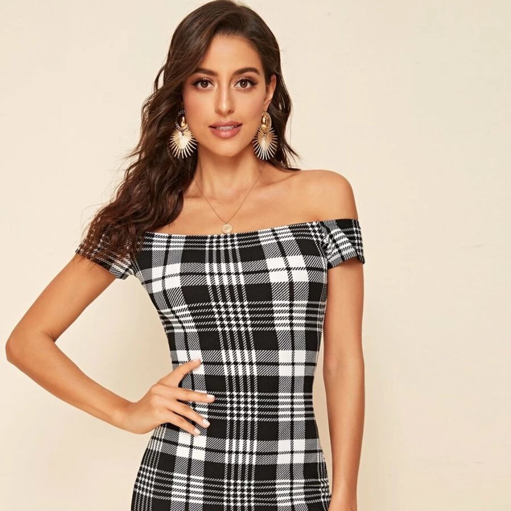 Form Fitted Plaid Dress